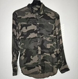 Rails Long Sleeve Camo Button Down Top Size XS